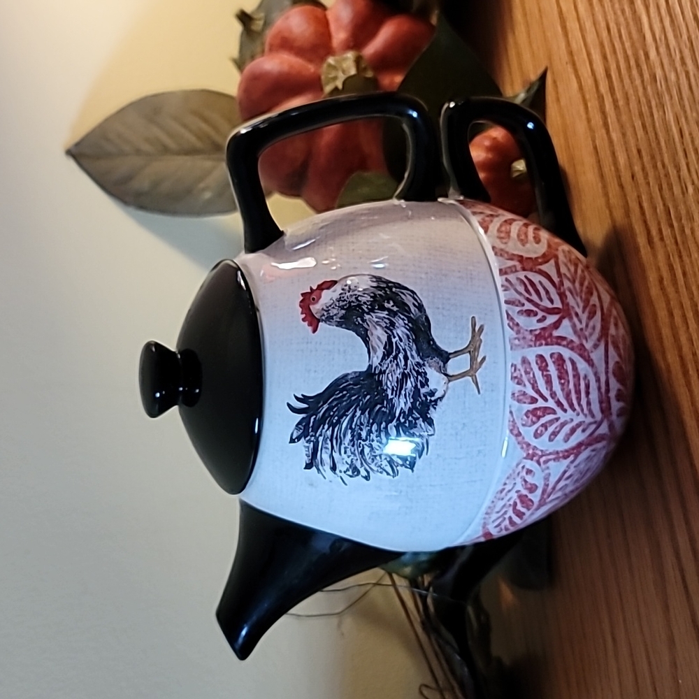 Ceramic Rooster Teapot with Black and Red Design